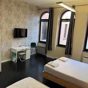  Guest house The Rock House Con 6 Con Bagno Privato